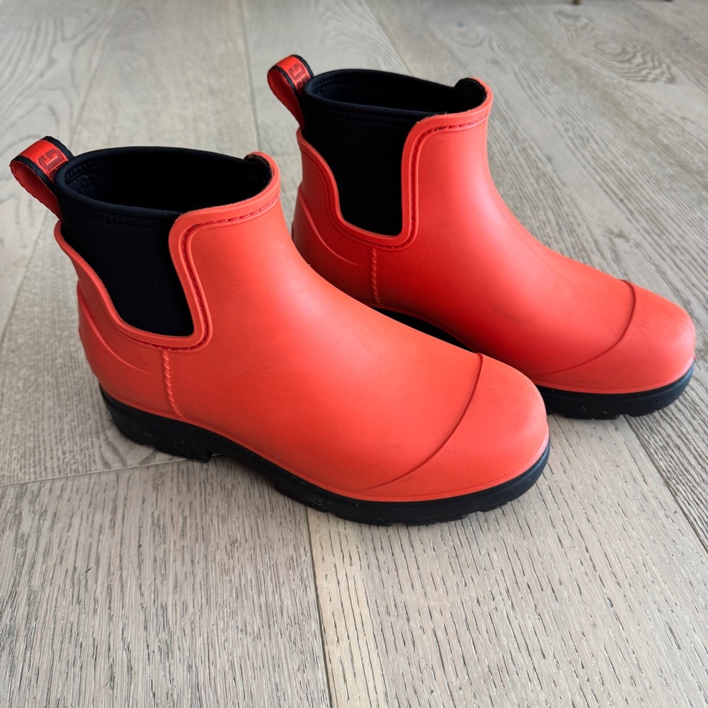 UGG Droplet Short Rain Boots - ORANGE, Women Sz 6